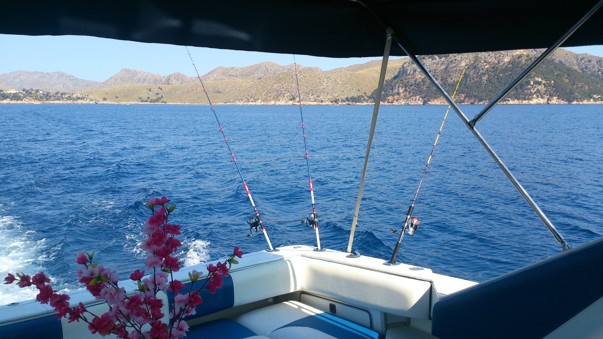 Mallorca boat rental beaches unspoiled deck discover
